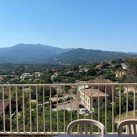 Joli F3 De 60M2 Avec Balcon Apartman Bastelicaccia Kültér fotó