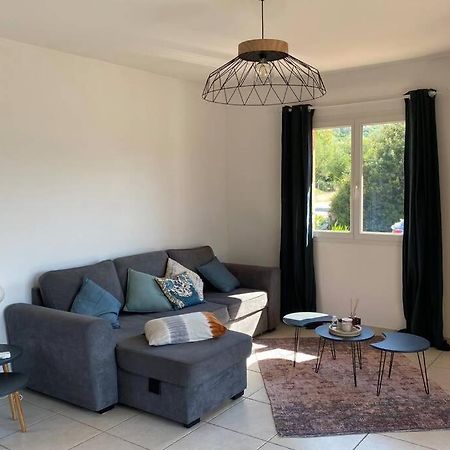Joli F3 De 60M2 Avec Balcon Apartman Bastelicaccia Kültér fotó