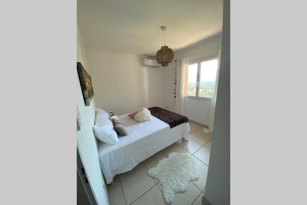 Joli F3 De 60M2 Avec Balcon Apartman Bastelicaccia Kültér fotó